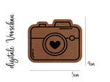 Kunstleder-Label, Lederlabel, Kunstleder-Patch, Lederpatch, 5x4cm, cognac, braun, Sonderform, Eigenproduktion, Kamera, Herz