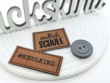 Kunstleder-Label, Lederlabel, Kunstleder-Patch, Lederpatch, 4x3cm, cognac, Hurra endlich Schule, Einschulung, Schulkind, erster Schultag